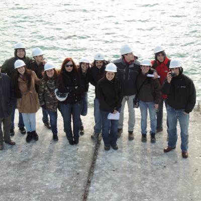 Año 2013, Facultad de Ingeniería, cátedra Puertos y Vías Navegables. Visita de obra al Puerto de Comodoro Rivadavia.