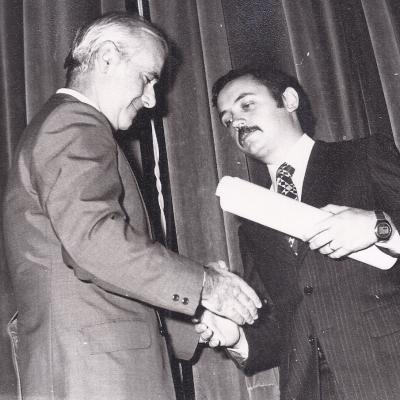 Colación de grado (1978) Rector Jorge Laurent. Museo Nacional del Petróleo