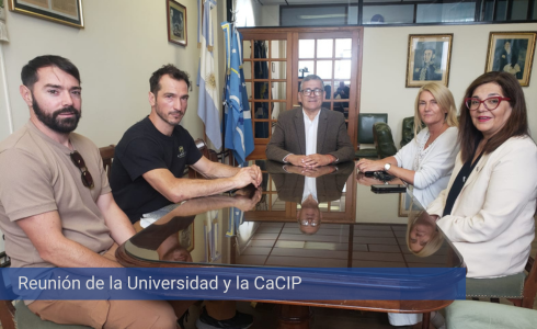 Reunión de la Universidad y la CaCIP 